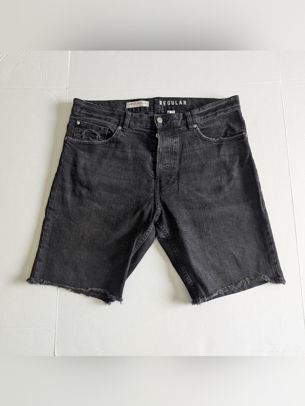 H&M Coachella Black Cut Off Jean Shorts Skinny  Distressed Shorts (34)
